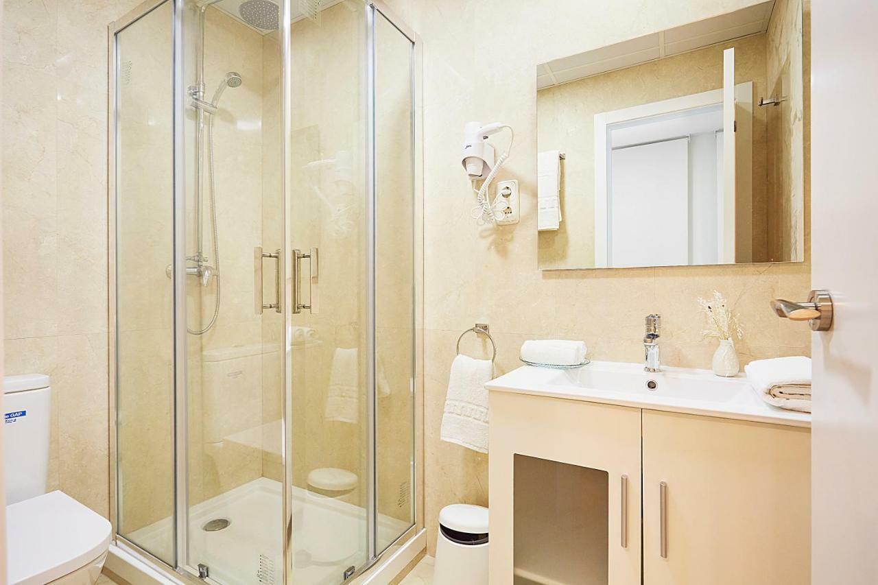Appartamento Leeways Loft IV In Gran Via Madrid Esterno foto